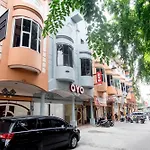 RedDoorz At Jalan Asia Medan